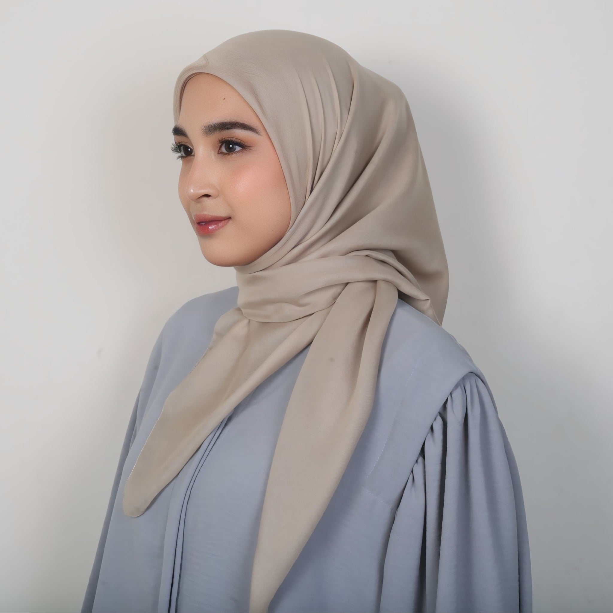 Image of Eclemix Ara Plain Hijab | Hijab Polos Segiempat Paris Premium